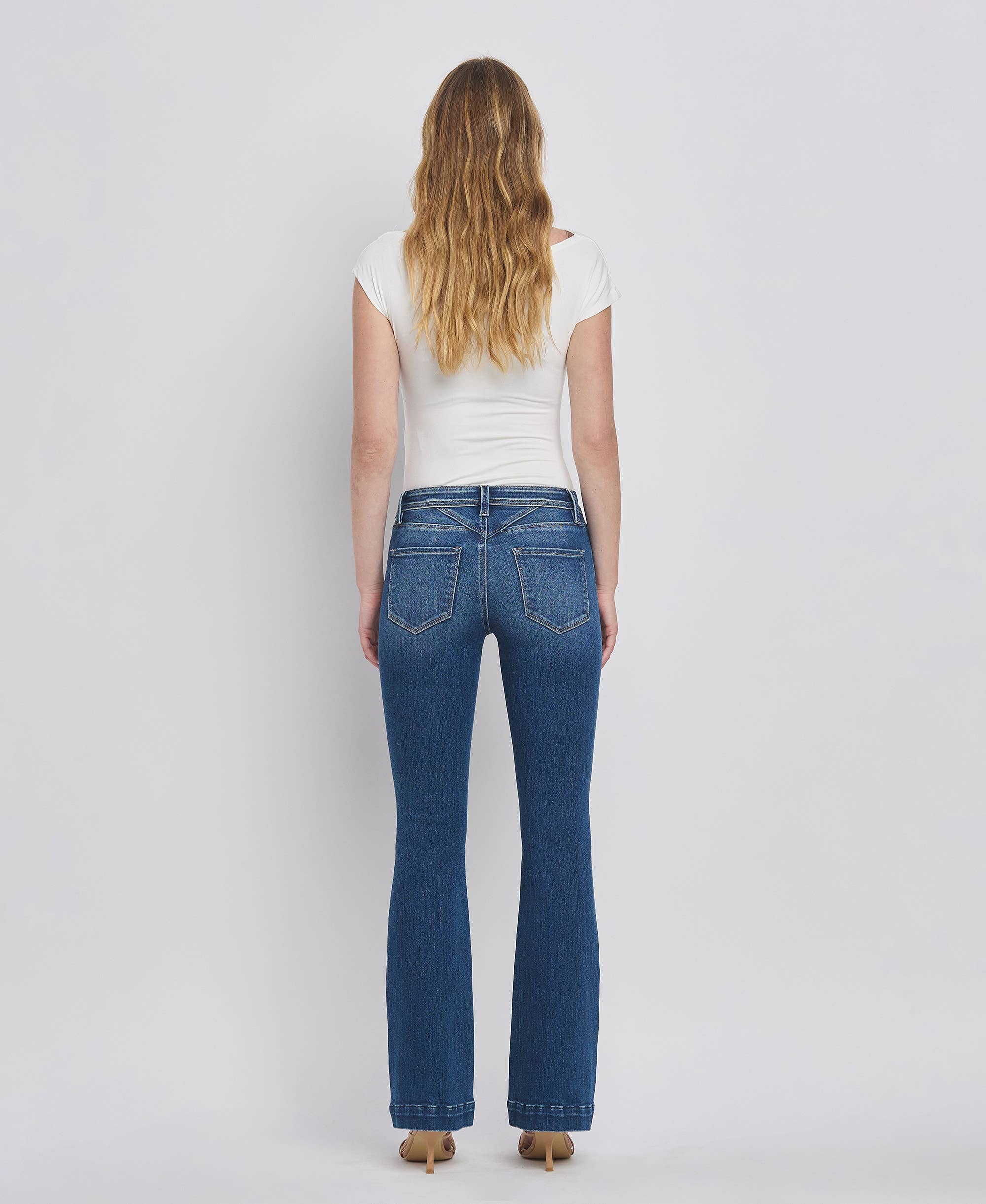 LOW RISE BACK YOKE BOOTCUT JEANS F5397